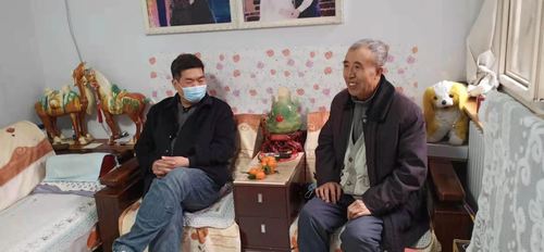 与老校长共谋发展