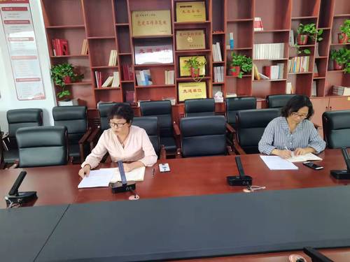 党总支书记周继莉部署工作