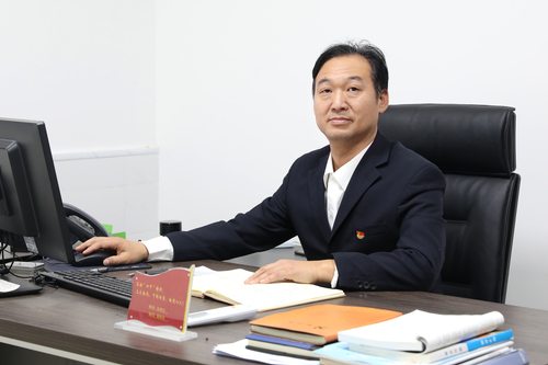 张常立