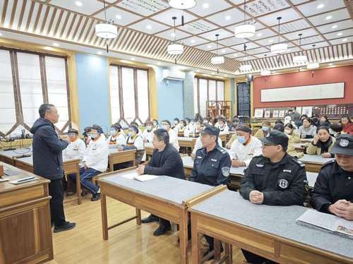 7bdd7eaf56442c550888e6c72c4ff973